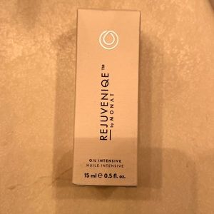 Monat Rejuveniq Oil Travel Size